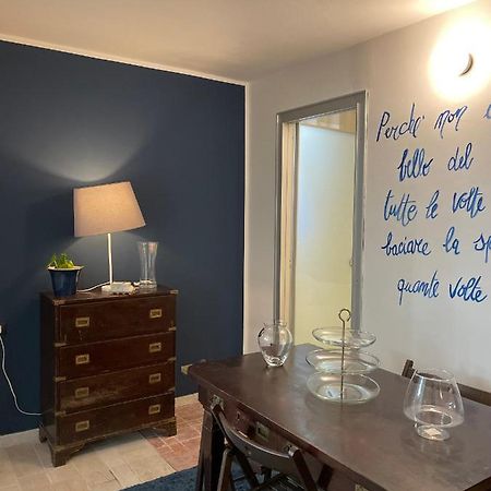 Splendida Taverna Dotata Di Tutti I Comfort A 500 Mt Dal Mare Marina Di Carrara Eksteriør bilde